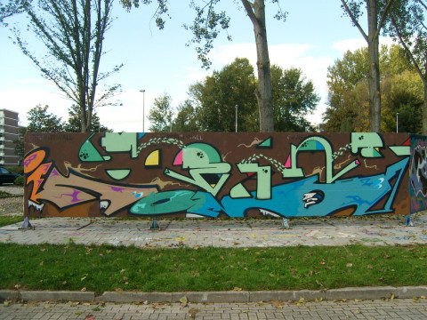 Bez85 & Meanr - Rotterdam Graffiti 2011
